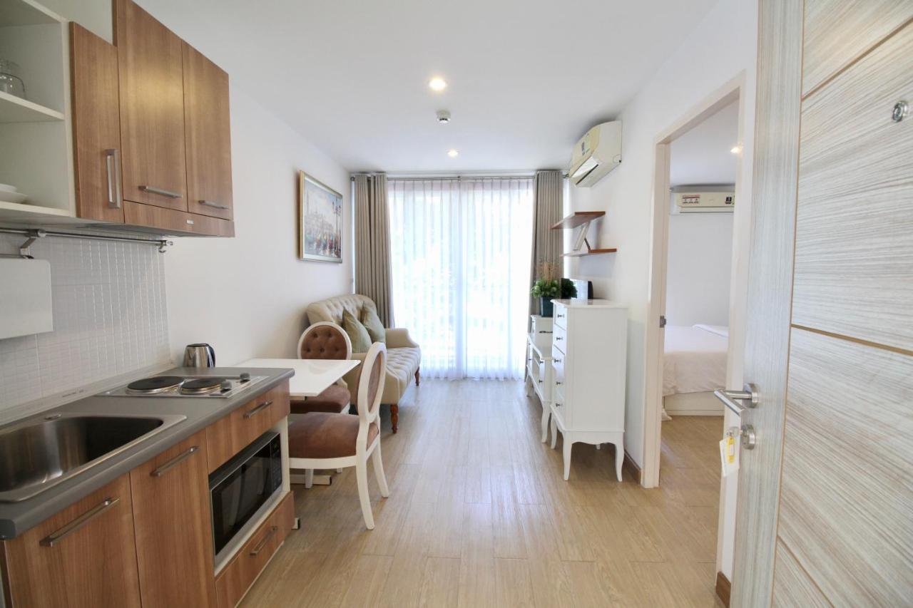 Apartamento Town Sukhumvit 71 Bangkok Exterior foto