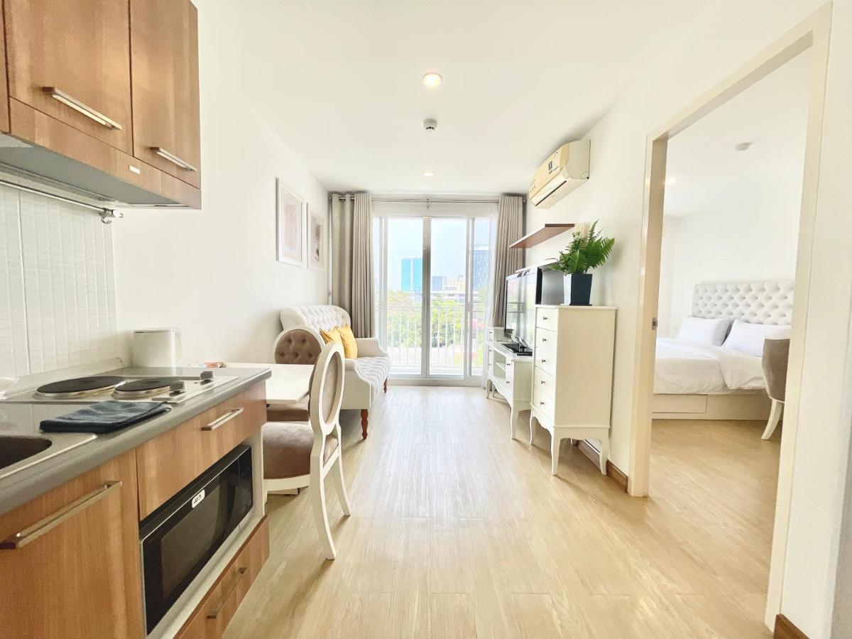 Apartamento Town Sukhumvit 71 Bangkok Exterior foto
